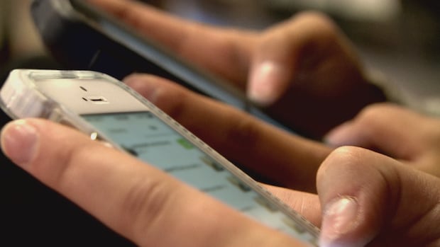 Why more Canadian youth are texting for mental health help overnight