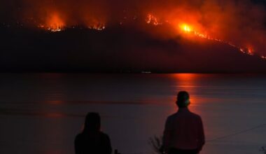 B.C. wildfire situation 'explosive and extremely dangerous,' official says as thousands forced from homes