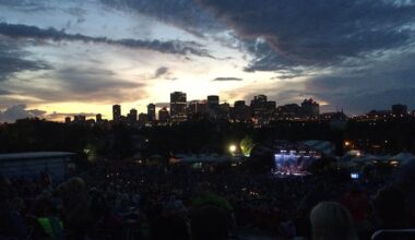 Edmonton Folk Music Festival bringing in sand to event grounds in response to city’s rainy summer