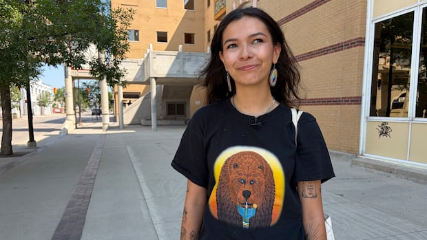 Supporters hope Winnipeg's 1st supervised consumption site will expand hours