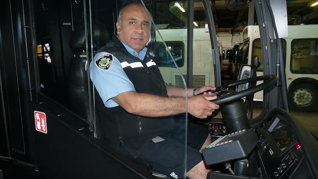 Transit union calls for full safety shields, says Winnipeg driver was stabbed with syringe