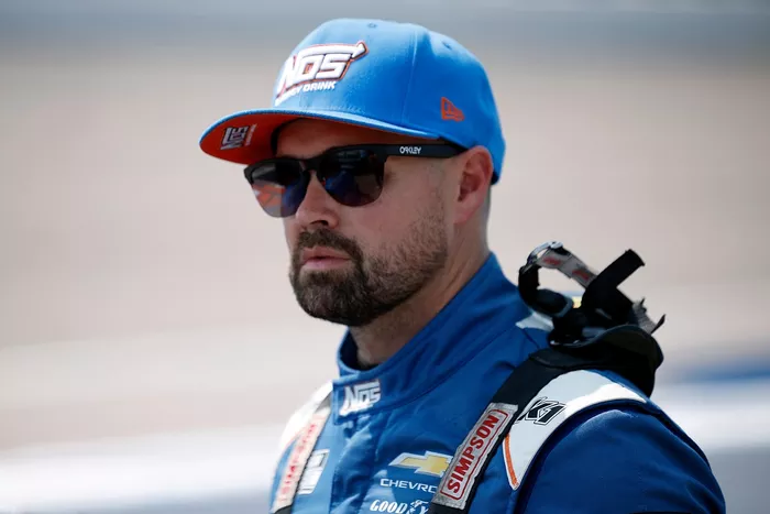 Ricky Stenhouse Jr., HYAK Motorsports