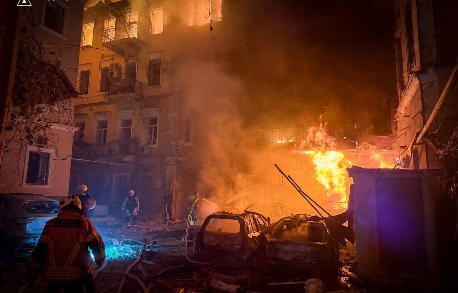 Russia, Ukraine exchange overnight strikes that leave 7 dead, many injured – Winnipeg Free Press