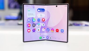 Samsung Rushes More Galaxy Z Fold 8s Before iPhone Fold Release