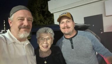 Kindness of strangers turns wildfire travel nightmare into 'special gift' for 90-year-old