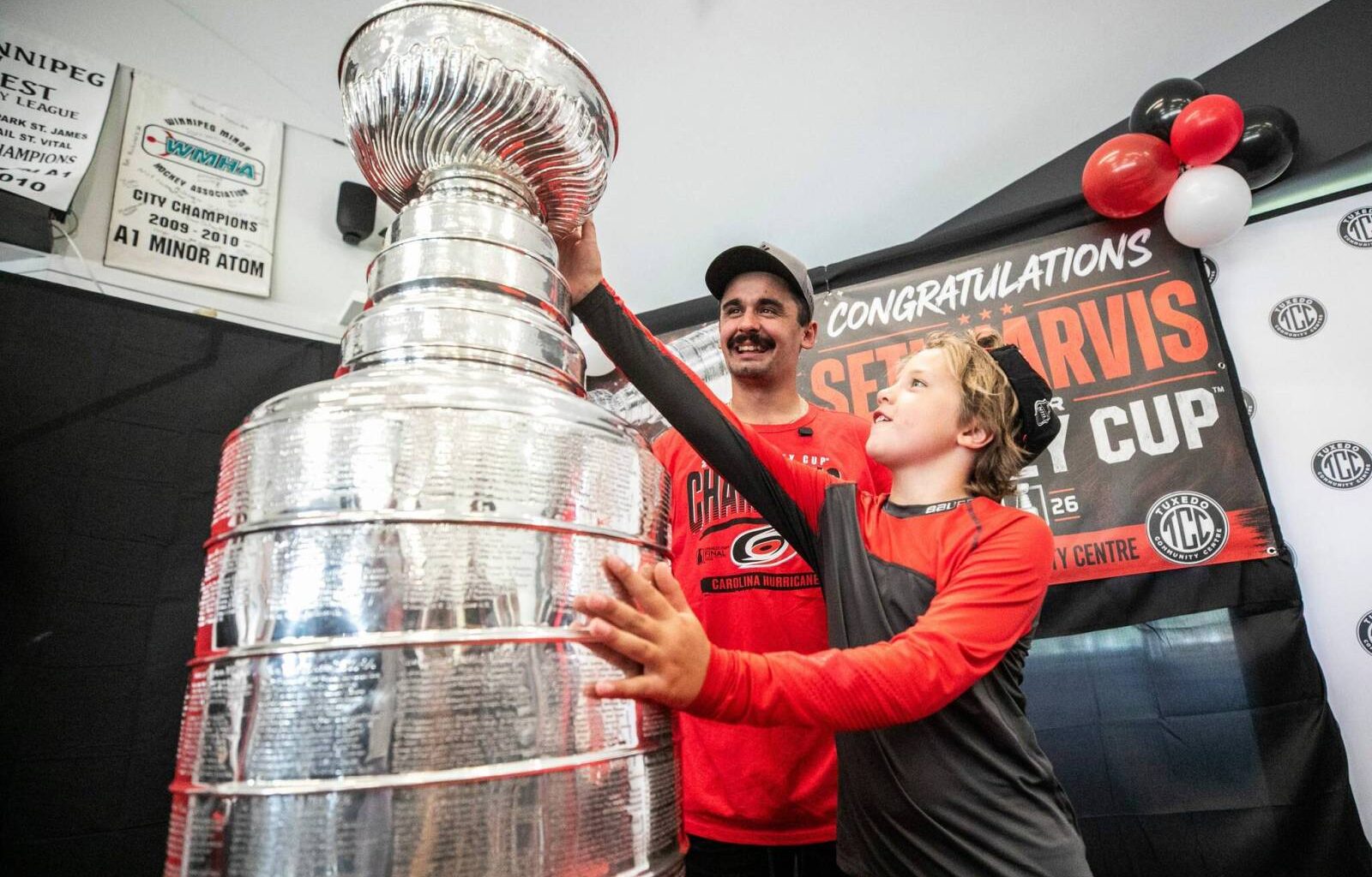 Jarvis brings Stanley Cup to where it all began – Winnipeg Free Press