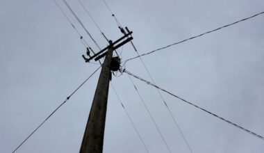 Some Calgarians hit by Rogers service disruption after theft-related fibre cut, provider says
