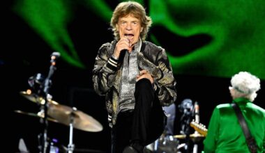 Mick Jagger wows fans with dance moves at 83 while partying at club