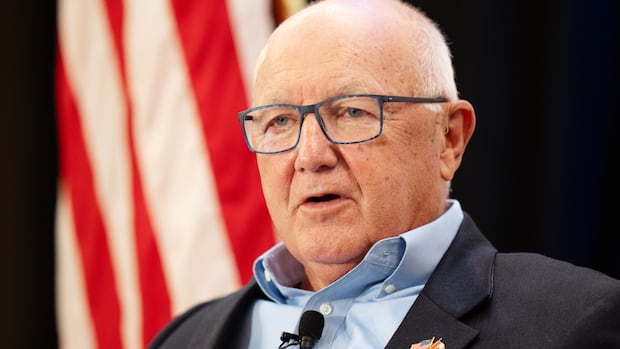 Over 29,000 Canadians call for U.S. Ambassador Hoekstra to be expelled