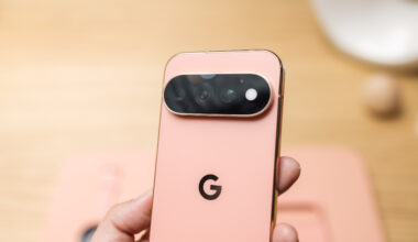 A hand holds a Google phone