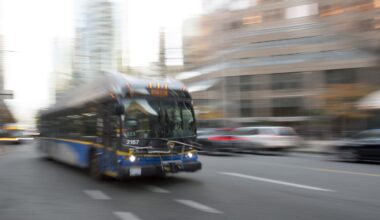 Transit workers in Metro Vancouver and Victoria serve 72-hour strike notices | NanaimoNewsNOW