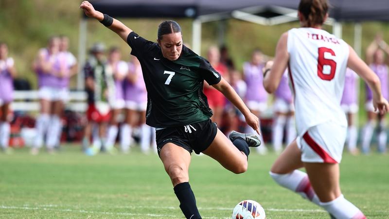Soccer Drops Hard-Fought Season Opener to No. 23 Texas Tech
