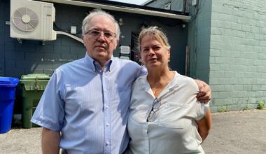 Upper Beaches residents fuming over restaurant smoke, but city says no rules broken