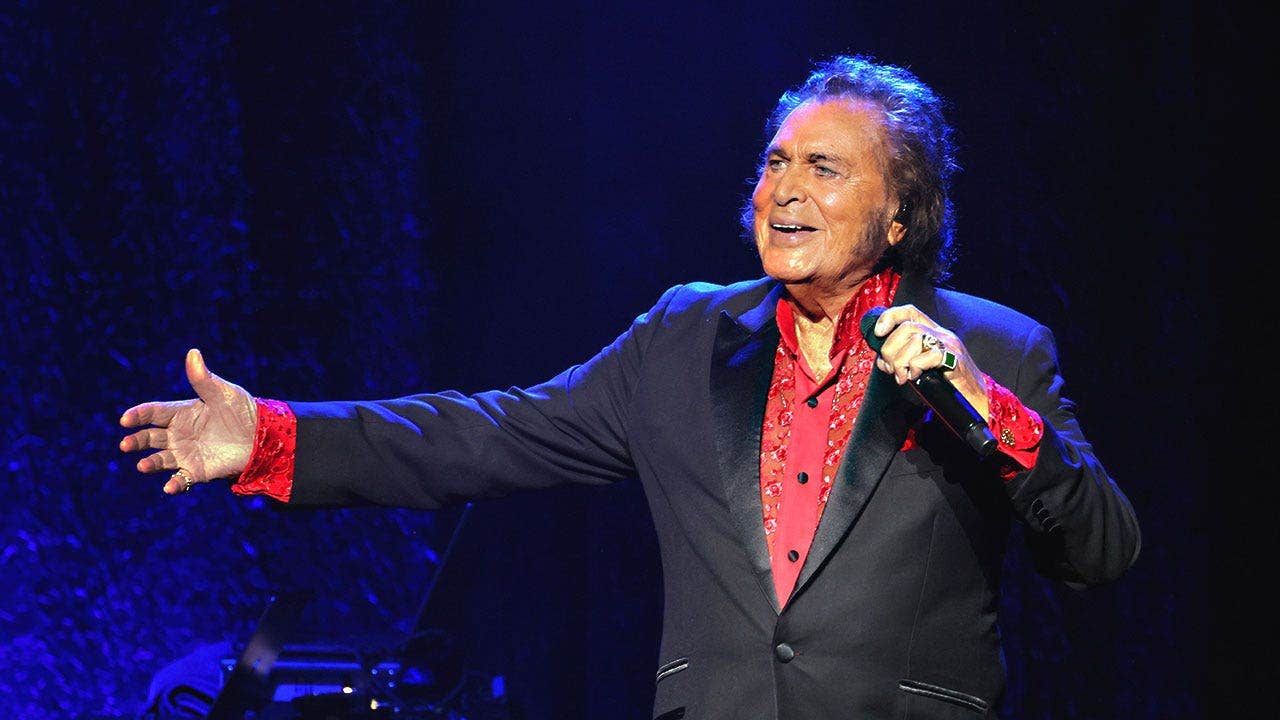 Engelbert Humperdinck credits pool martial arts for staying fit at 90