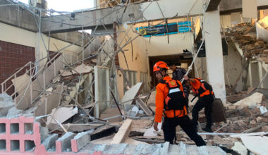 Rescuers dig through rubble and landslides after Indonesia quake kills 47 – Winnipeg Free Press