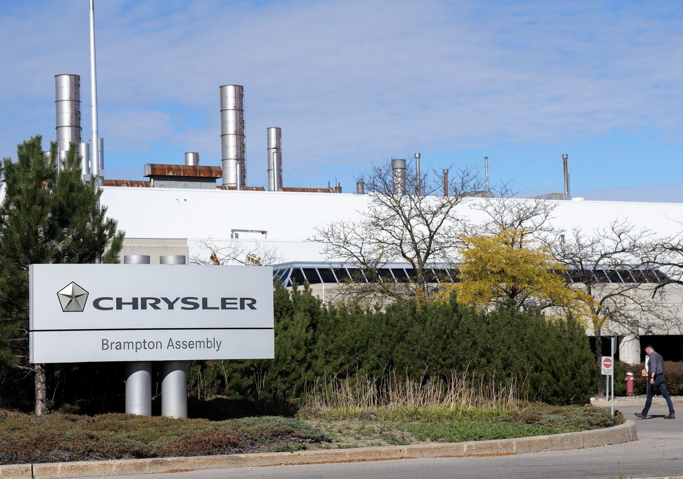 Unifor says Stellantis is mulling closure and sale of idled Brampton plant