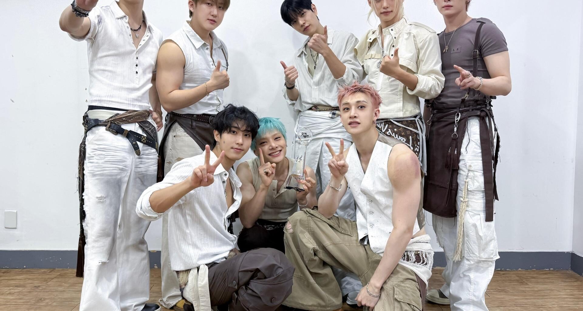 K-pop boy group Stray Kids / Captured from Stray Kids