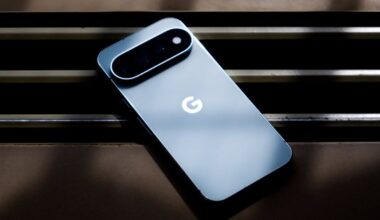 Google Pixel 11 Pro hands-on review: Design, display, and charging