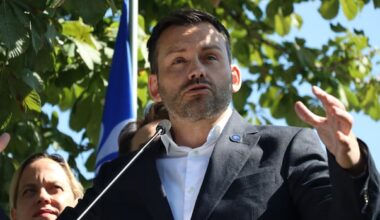 Parti Québécois leader says his government would abolish Santé Québec