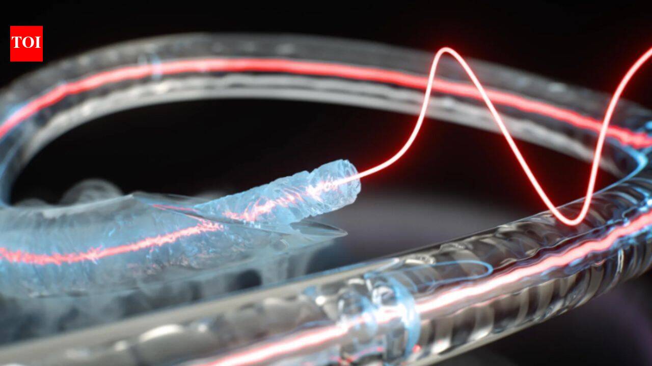 Freezing liquid inside optical fibre makes light and sound interact more than 1,000 times more strongly