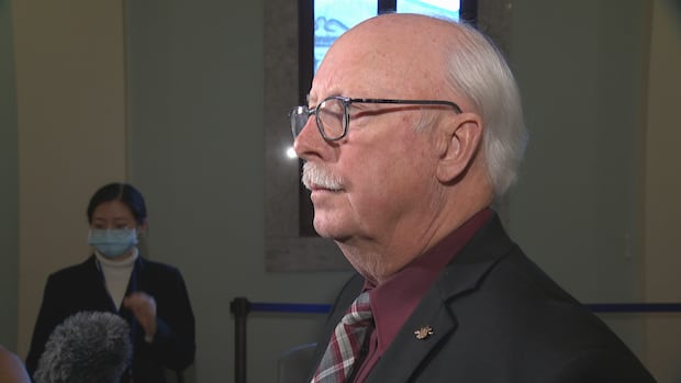Ian Paton leaves B.C. Conservative caucus, says he plans to form a new political party with Peter Milobar