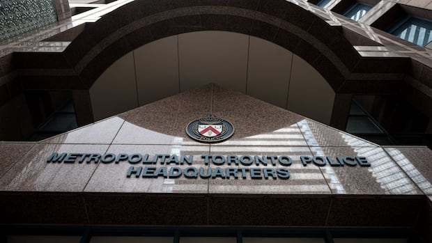 Hate crimes unit investigating incident at Bathurst and Sheppard: Toronto police