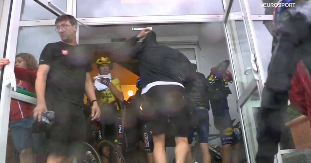 Hotel flooded with hilarious reviews after Vuelta storm
