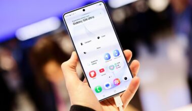 Samsung Galaxy S26 Ultra Price Slashed Ahead Of iPhone 18 Release