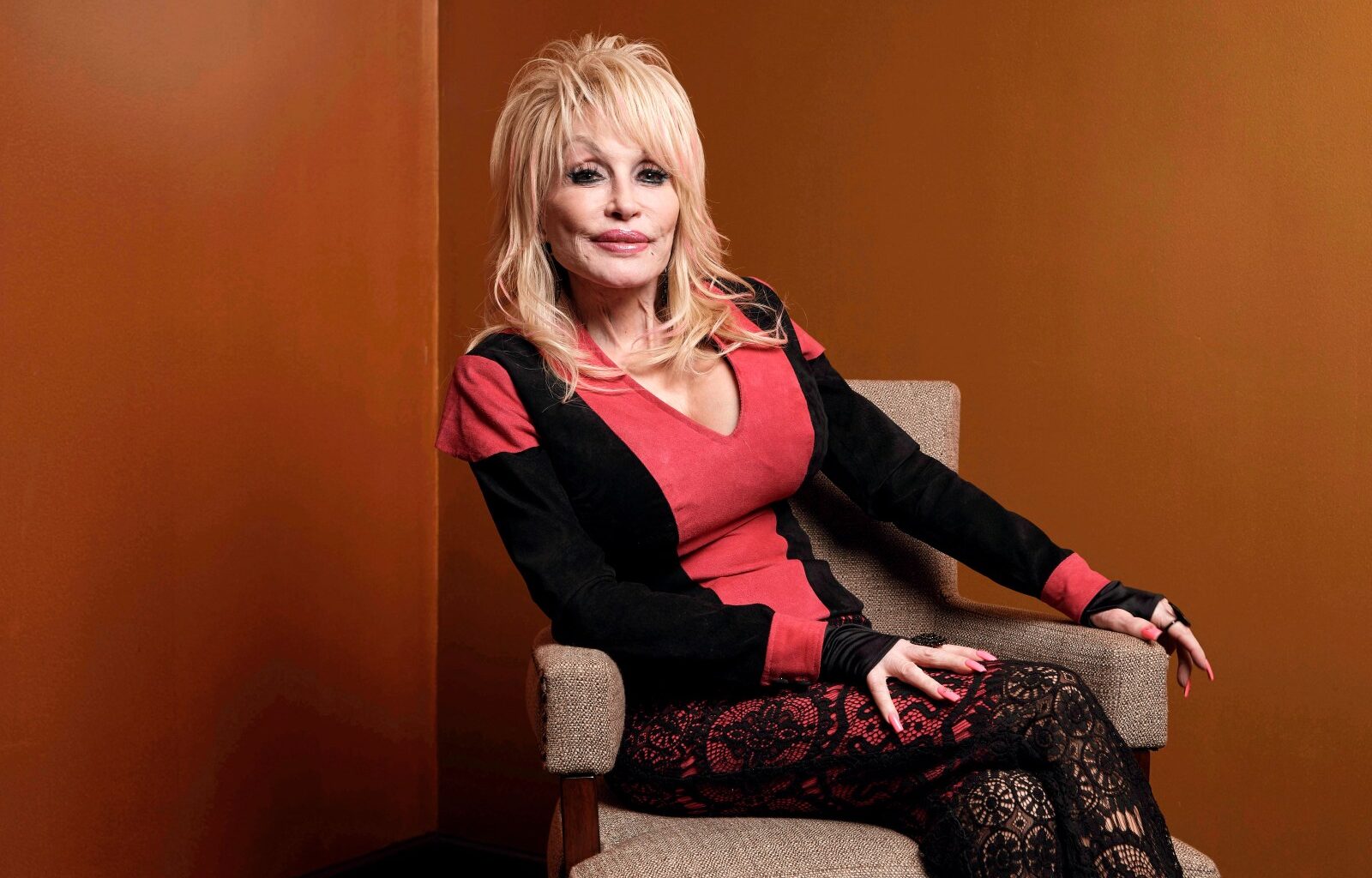 Dolly Parton, music star, actor and beloved figure who spanned generations, dies at 80 of cancer – Winnipeg Free Press