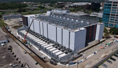 City of Ottawa to draw up data centre policy, but supporters say it's not a ban