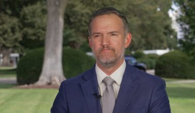 Trump's top trade negotiator disputes Canadian assertion that U.S. made last-minute demands