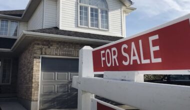 Toronto's real estate market could heat up in fall, but buyers are cautious amid economic uncertainty: experts