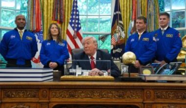 Jeremy Hansen and crewmates to receive American Congressional Space Medal of Honor