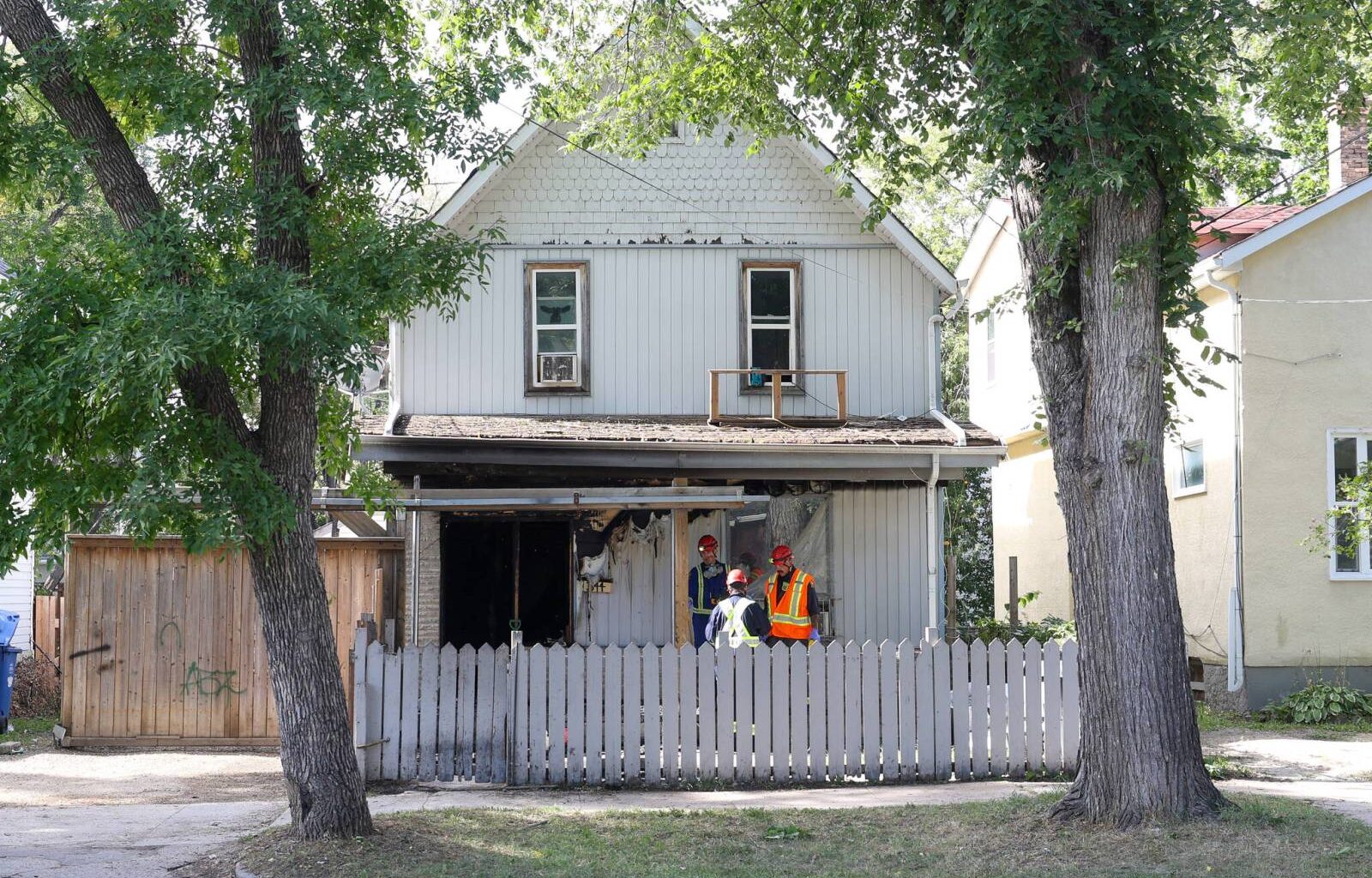 Three hospitalized after house fire on St. Johns Avenue – Winnipeg Free Press