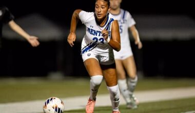 Ayandele scores twice in season opening win for women's soccer