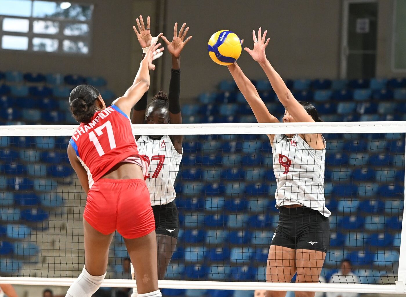 Canadian women’s volleyball team sweeps Puerto Rico in Olympic qualifier opener | NanaimoNewsNOW