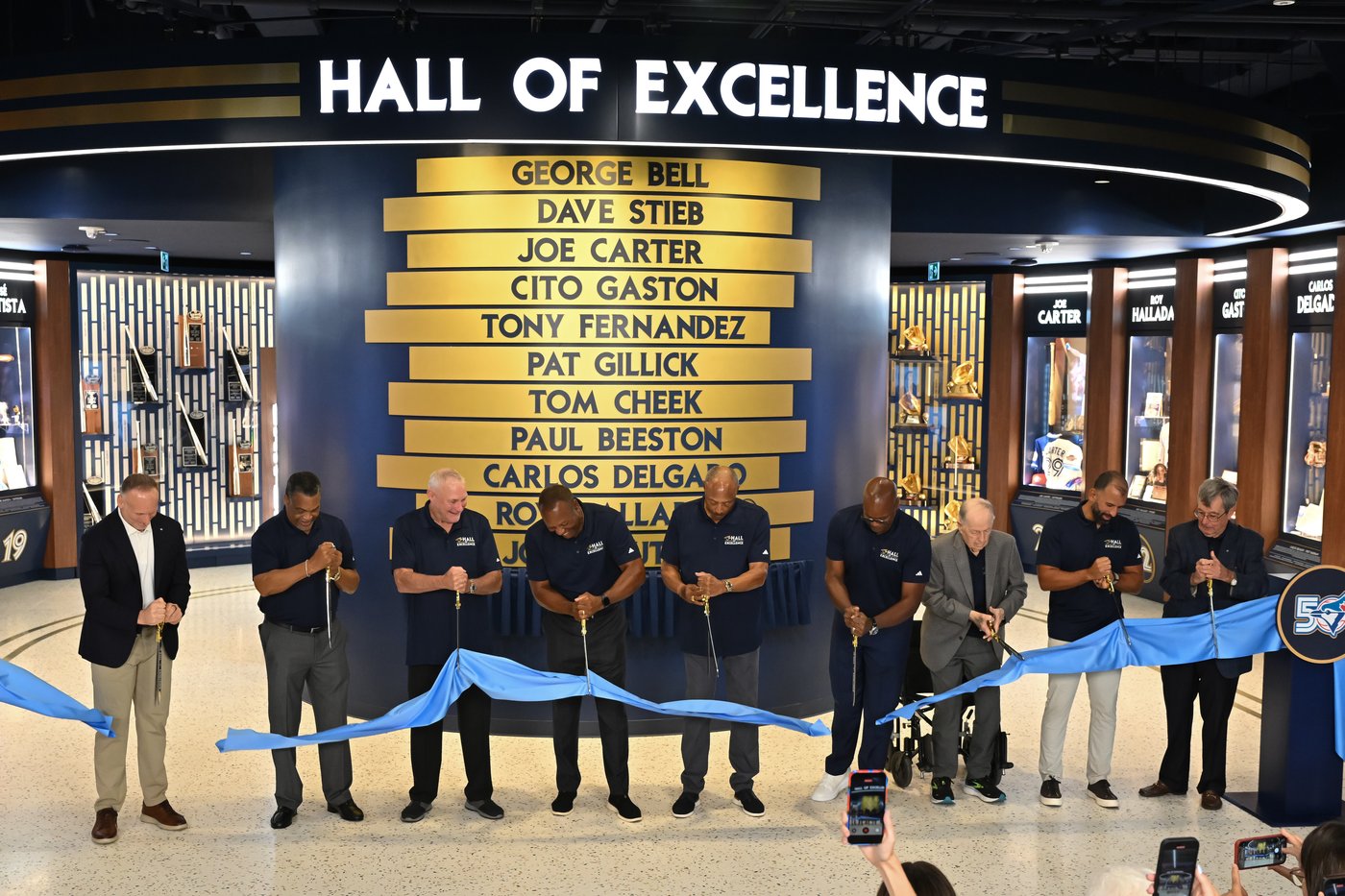 Toronto Blue Jays unveil Hall of Excellence at Rogers Centre