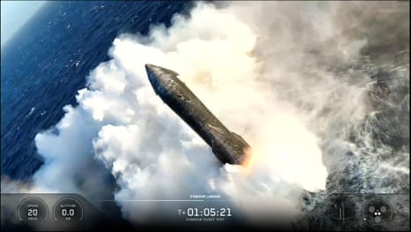 The moment SpaceX Starship spotted off Christmas Island landed in Indian Ocean – video
