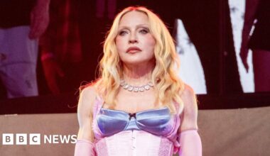 Madonna pays tribute to 'genius, otherworldly' producer William Orbit - BBC