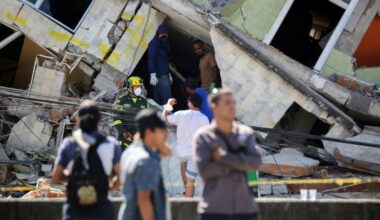 Live updates: Over 200 dead in Colombia earthquake, with rescuers unable to reach epicenter yet
