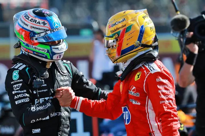 hamilton-antonelli-ferrari-mercedes-britishgp-jpg