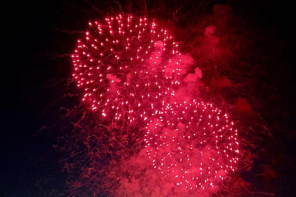 Expo 86 remembered at scaled-back Vancouver fireworks