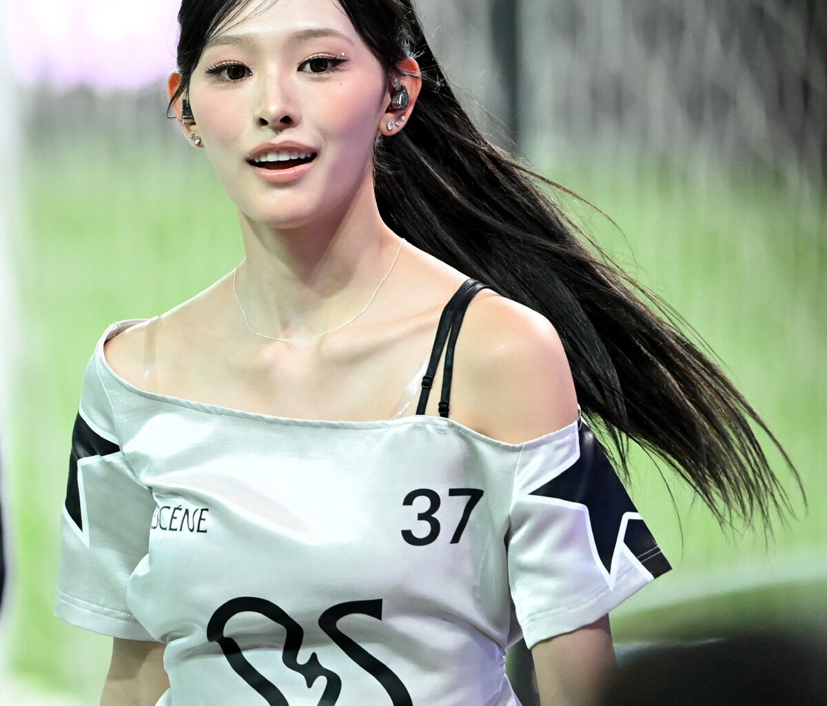 Minami Looks Beautiful Even on the Soccer Field
