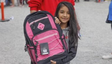 Surrey non-profit gives out 1,400 backpacks full of school supplies to families in need