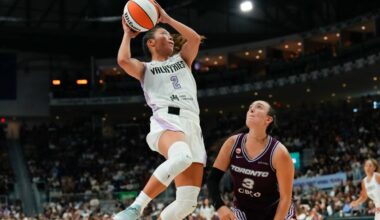 Golden State Valkyries guard Kaitlyn Chen (2) shoots against Toronto Tempo guard Marina Mabrey ...