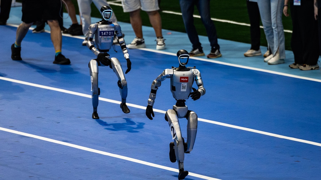 Robot Breaks Usain Bolt's 100m Record on Video at Olympics-like World Humanoid Robot Games in China