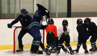Vancouver Canucks lend Fin, er, hand at OKIB Hockey School in Vernon