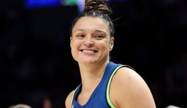 Lynx guard Kayla McBride makes 10 3s against the Wings to set WNBA single-game record
