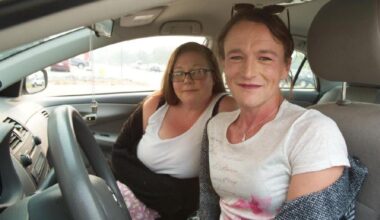 Salmon Arm couple urges businesses to put dignity before differences