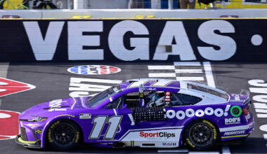 Credit: #11: Denny Hamlin, Joe Gibbs Racing, Yahoo! Toyota Camry